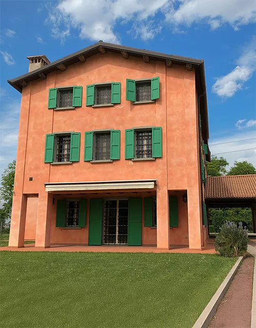 aceto balsamico tradizionale di modena -casa museo pavarotti