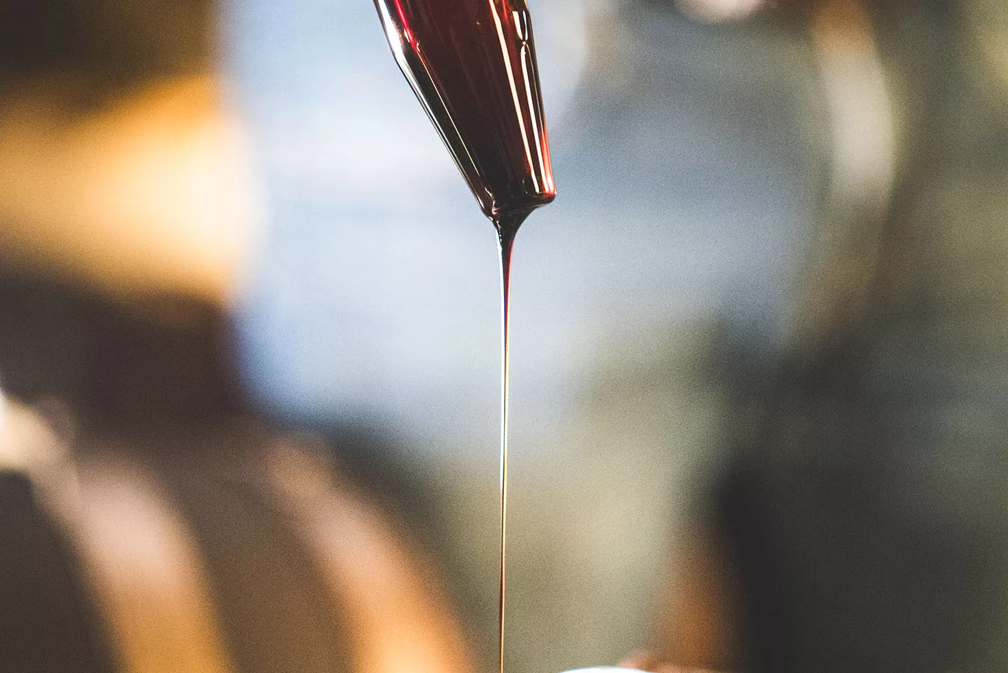 aceto balsamico tradizionale di modena - travaso