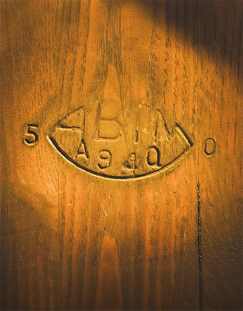 aceto balsamico tradizionale di modena - logo abtm su botte