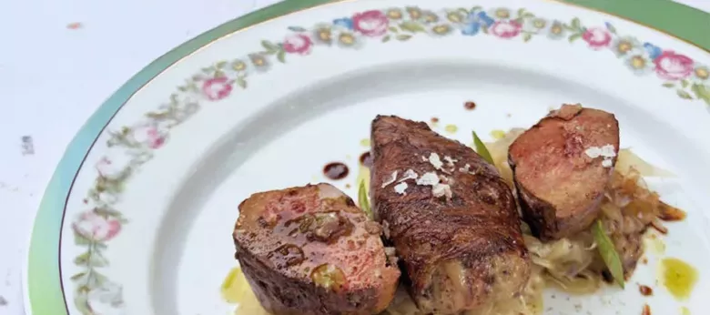 fegatini-di-maiale-con-cipolla-di-tropea-aceto-balsamico-tradizionale-modena