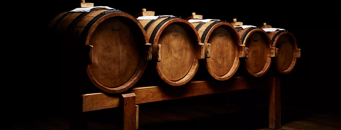 aceto balsamico tradizionale di modena - il baliatico (le botti a scalare)